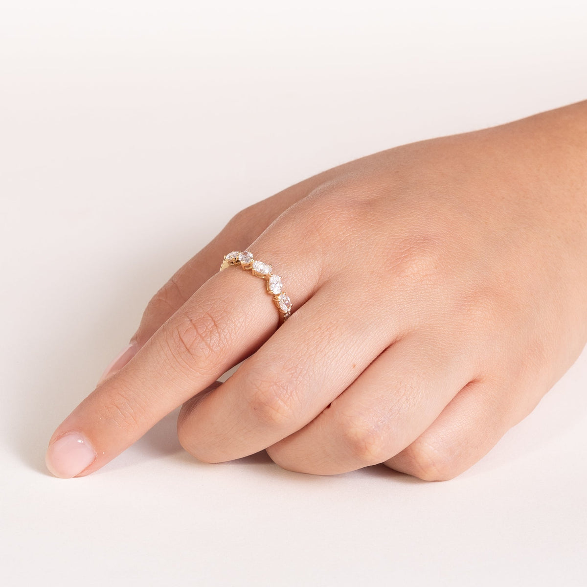 Anillo de Oro 10K Multishape BRILLANTE LABORATORIO .94ct.