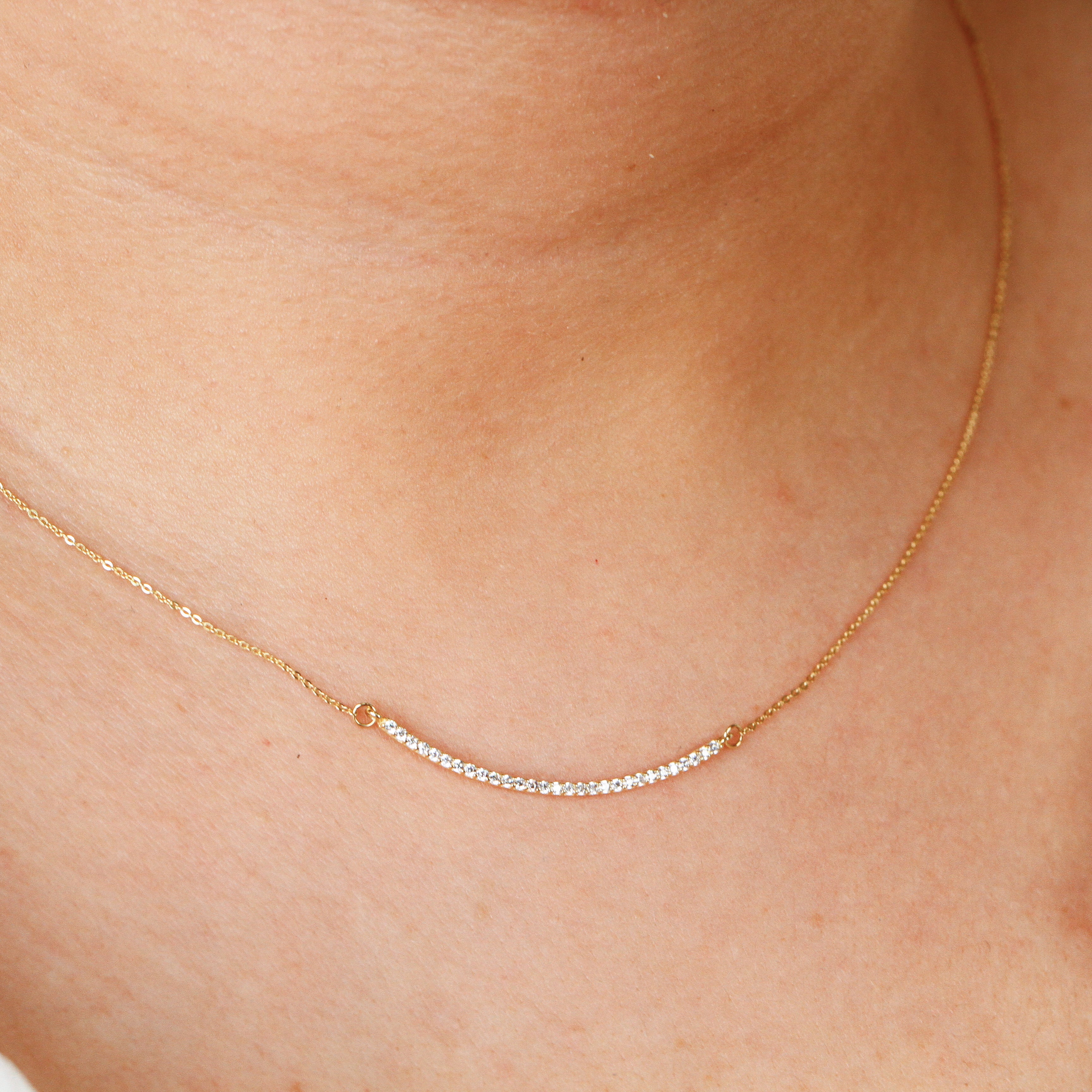 Gargantilla de Oro 14K  Sonrisa con Zirconias