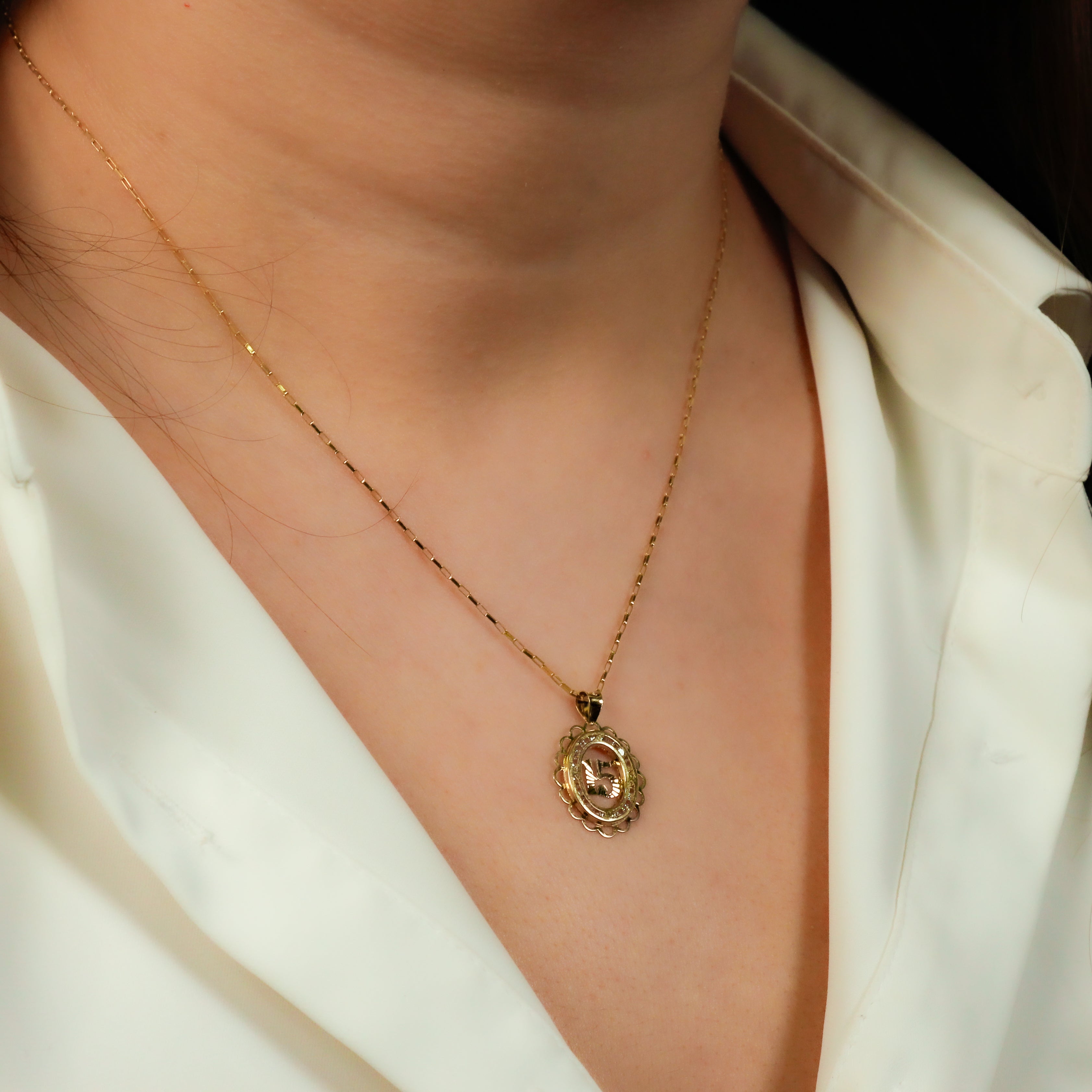 Medalla de Oro 10K Ovalada XV Años, Perimetro de Ondas